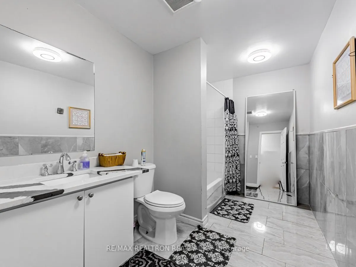 32 St Dunstan Drive