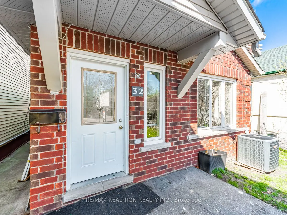 32 St Dunstan Drive