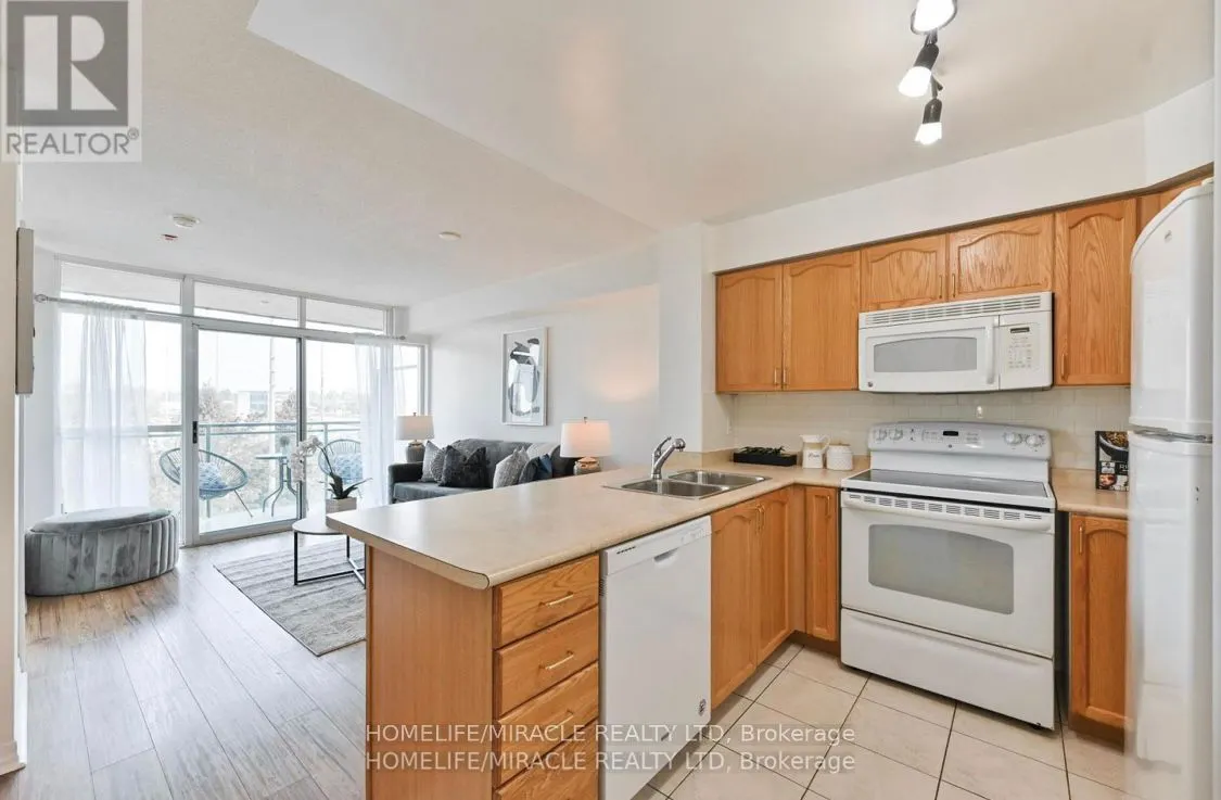 1600 Charles Street, #409