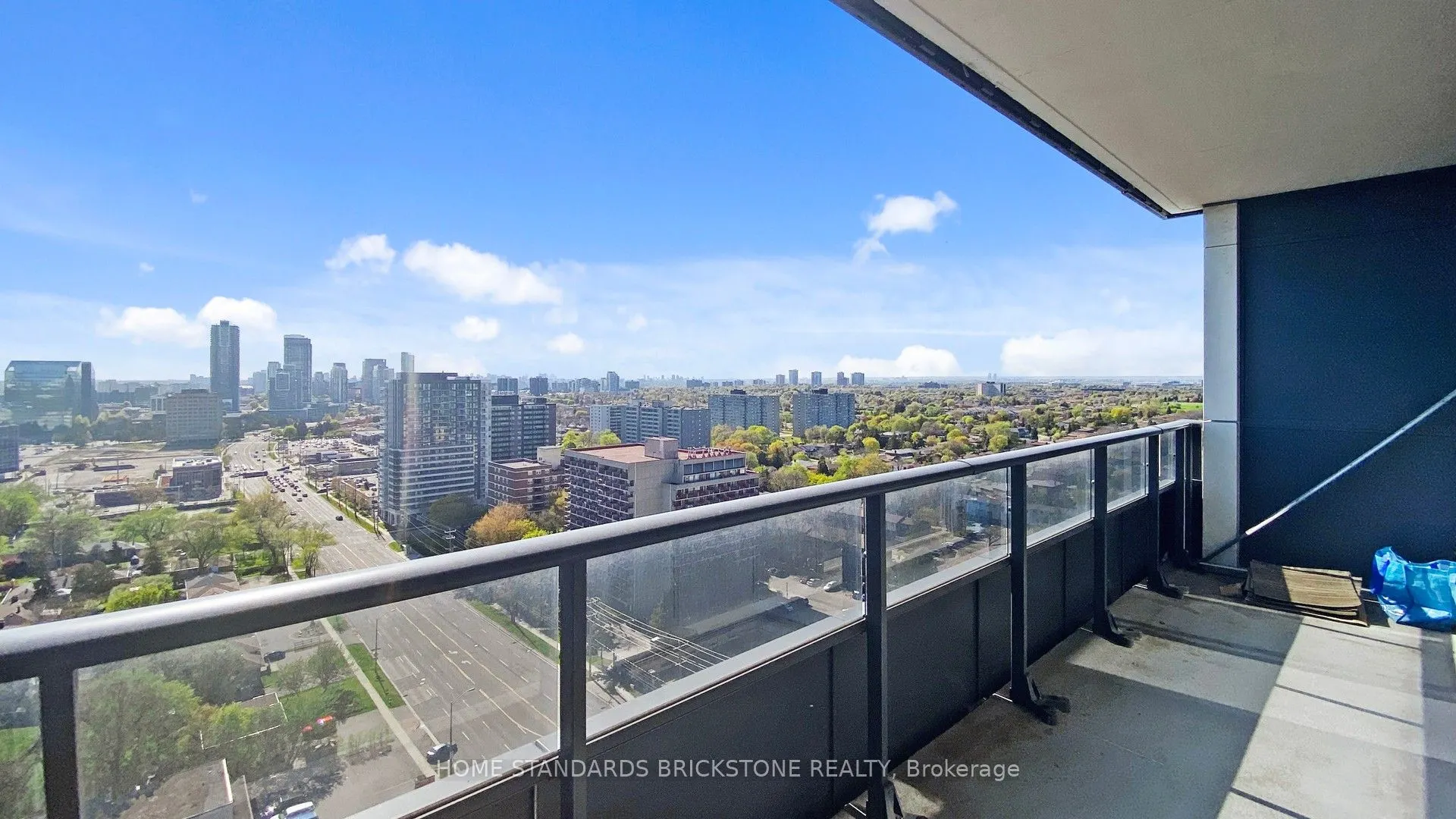 3121 sheppard Avenue E, #2005