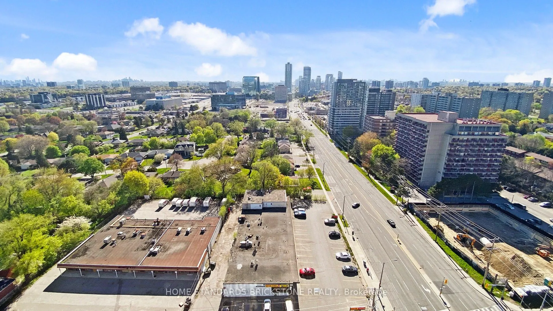 3121 sheppard Avenue E, #2005