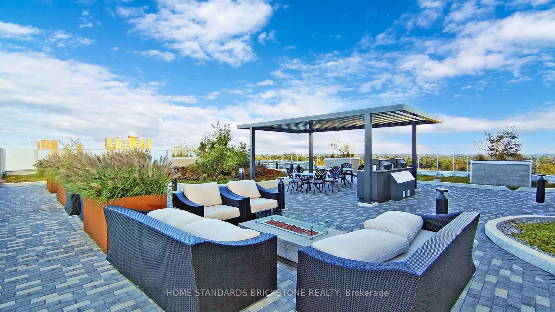 3121 sheppard Avenue E, #2005