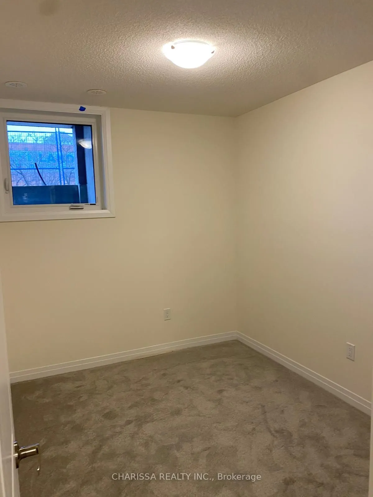 30 Liben Way, #33