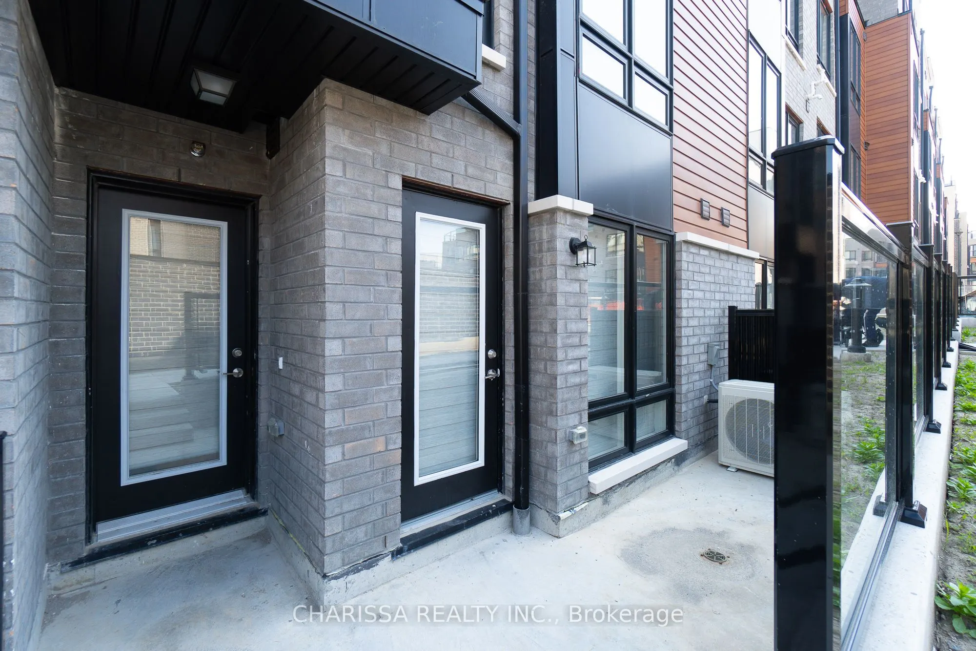 30 Liben Way, #33