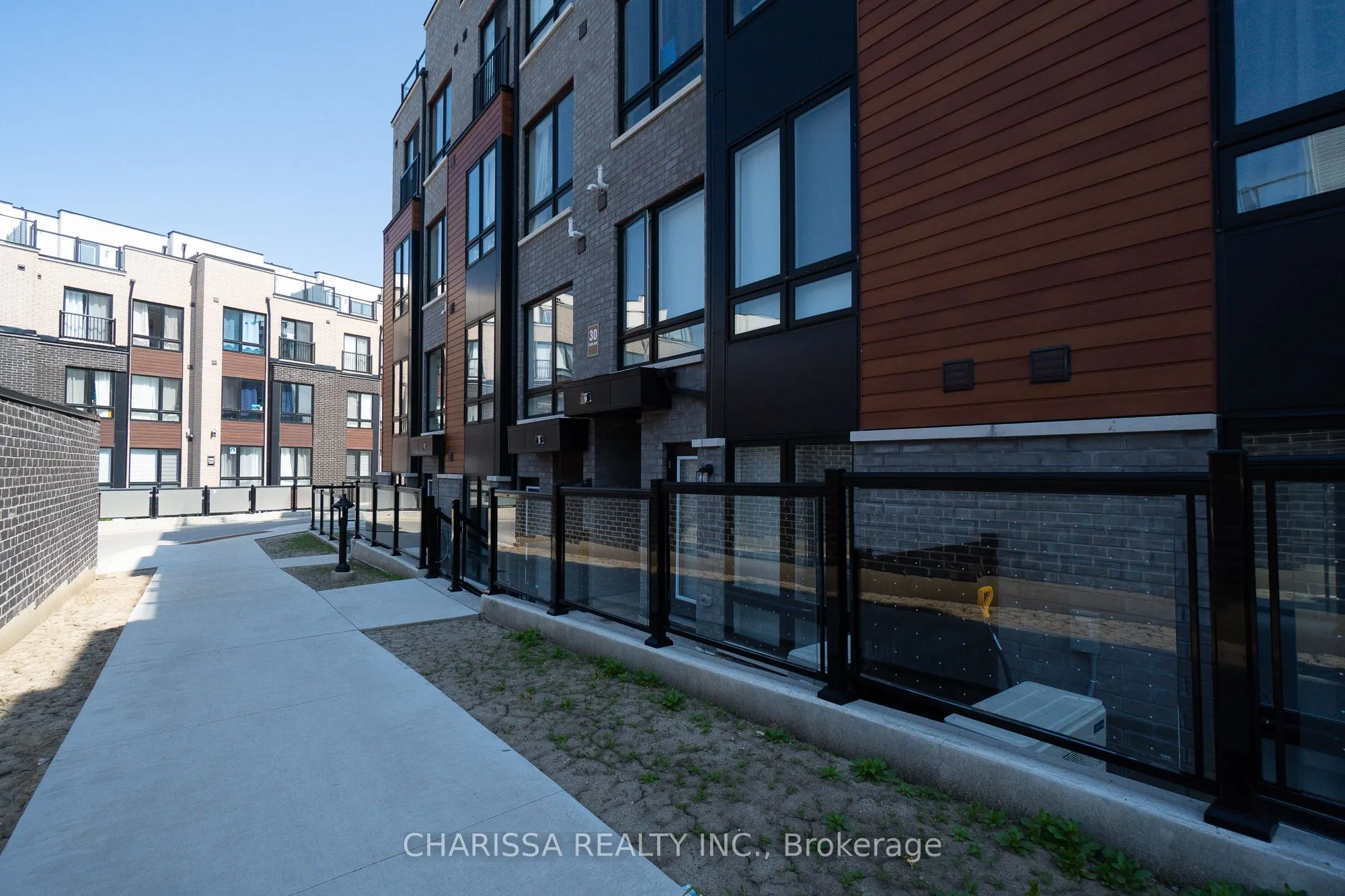 30 Liben Way, #33