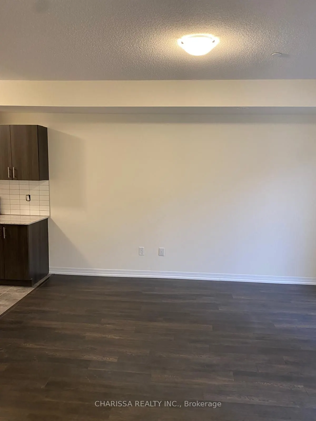 30 Liben Way, #33