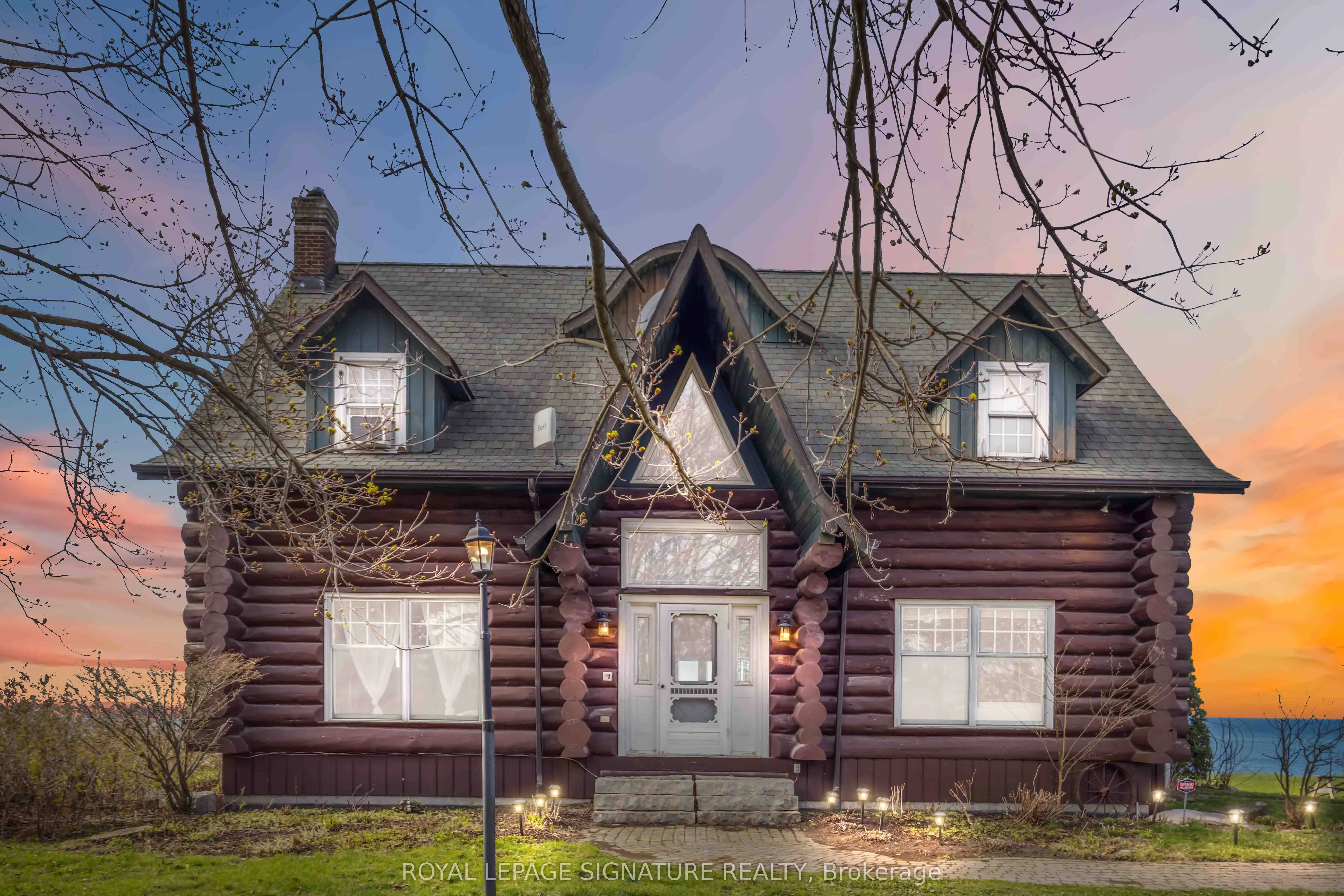 3741 Lakeshore Road E