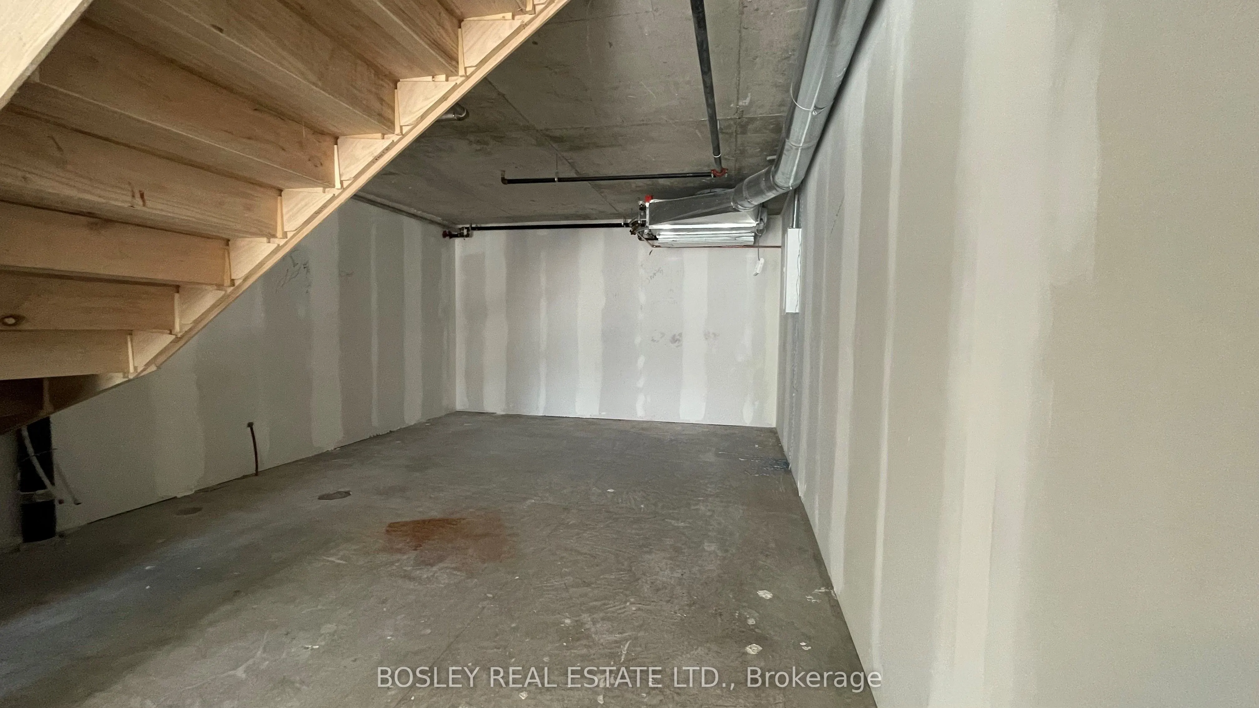 2201 Kingston Road, #2211