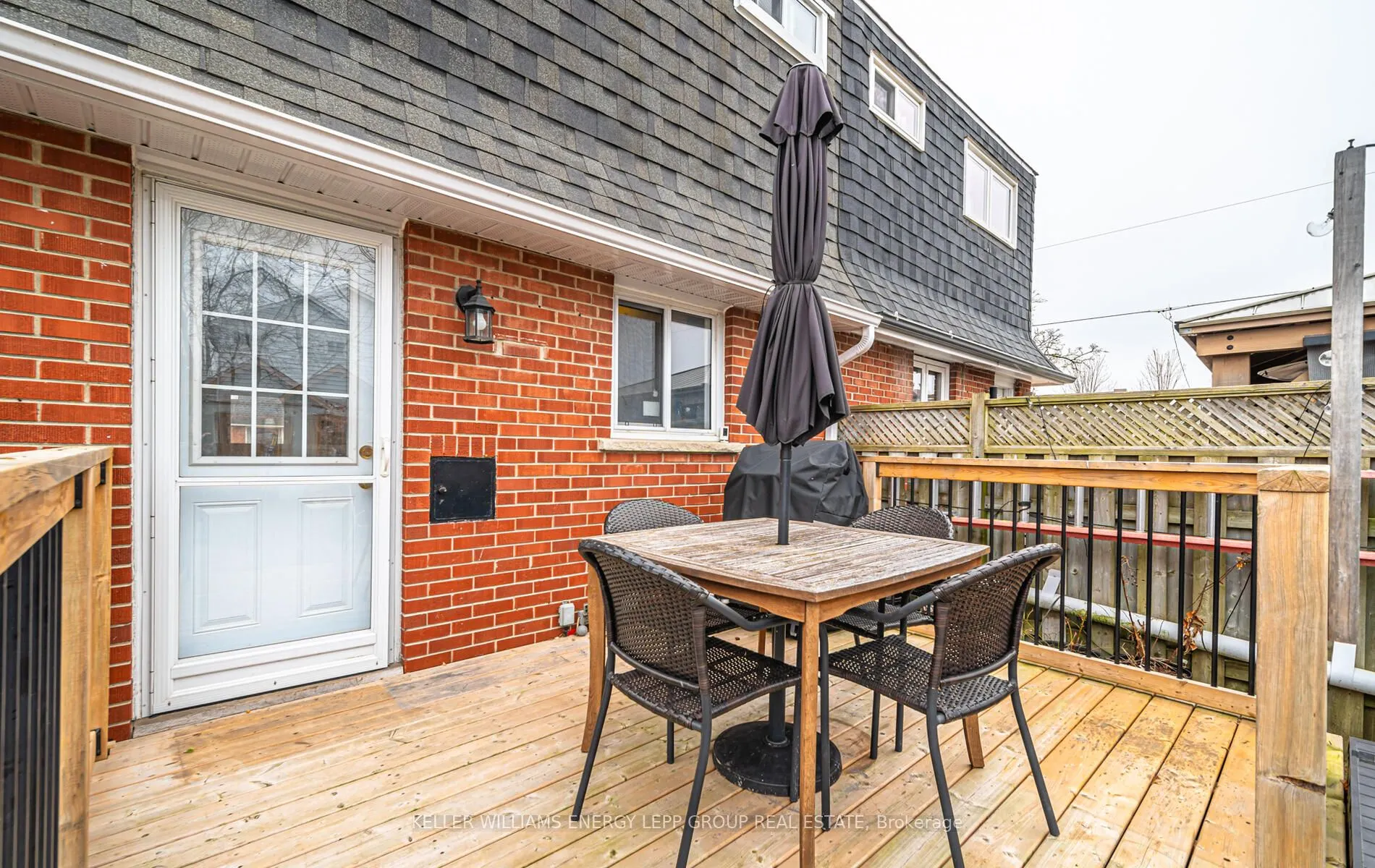 153 Barkley Crescent