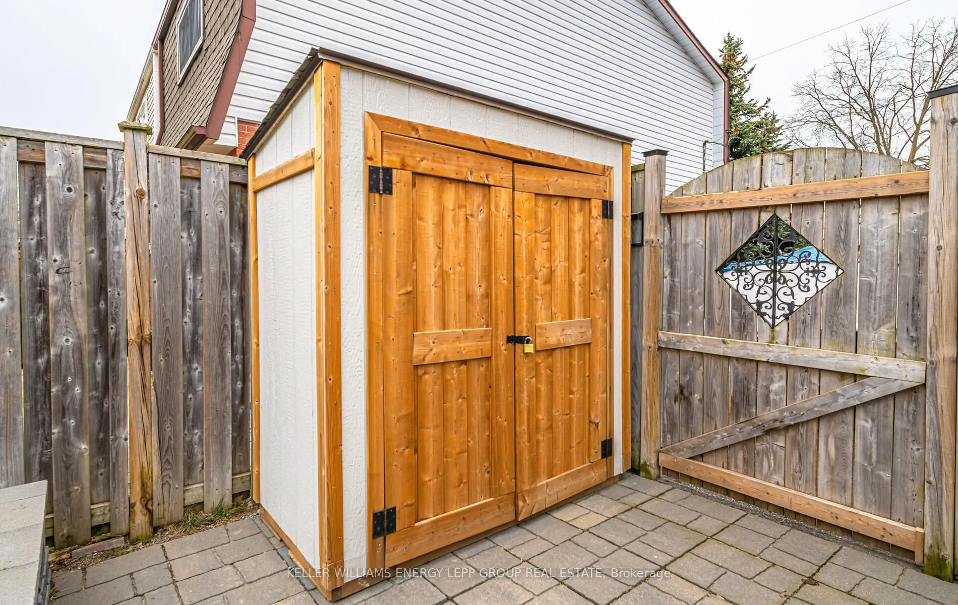 153 Barkley Crescent