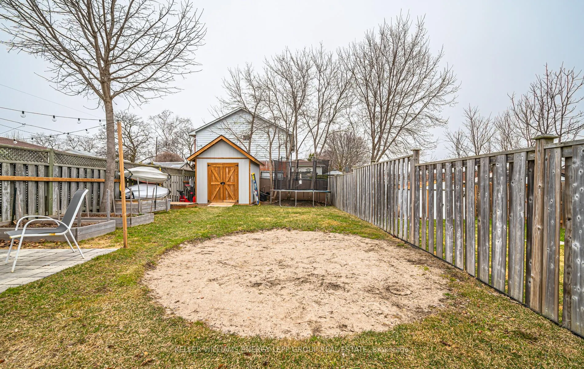 153 Barkley Crescent