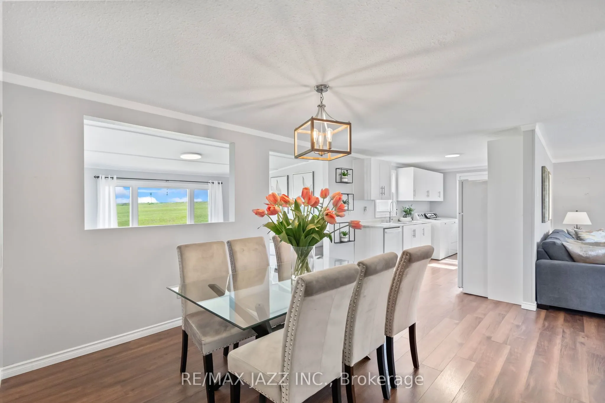 15 Bluffs Road