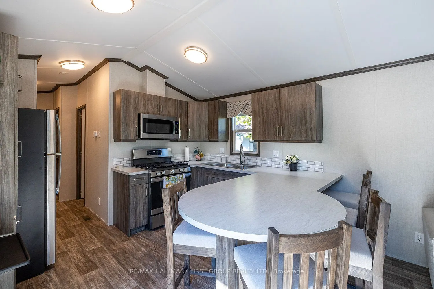 225 Platten Boulevard, ##338