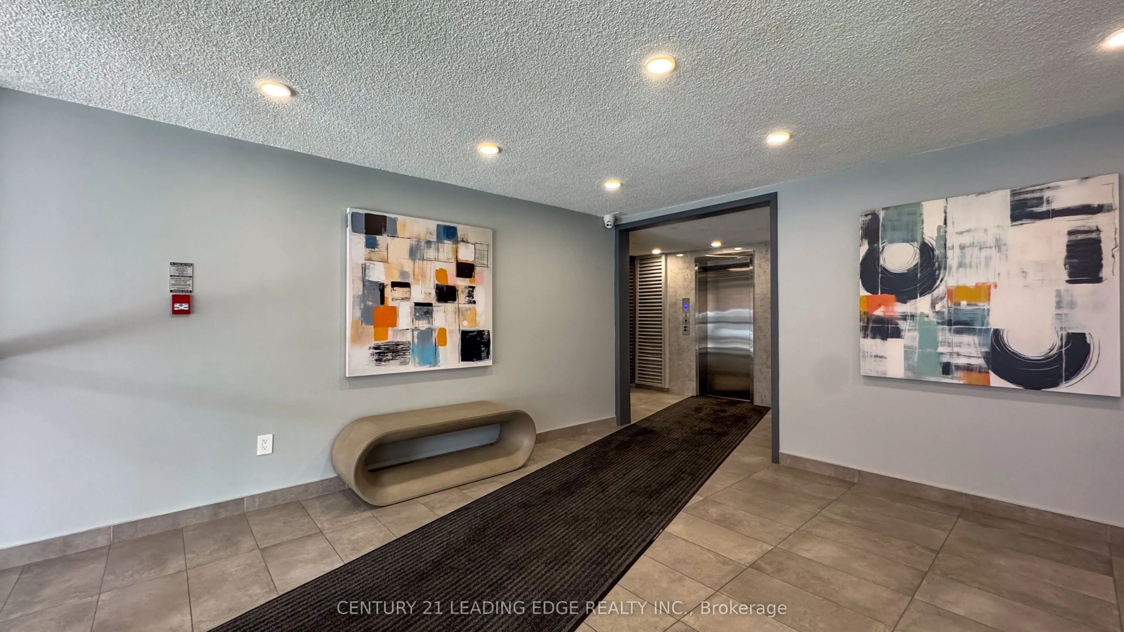 4062 Lawrence Avenue E #306