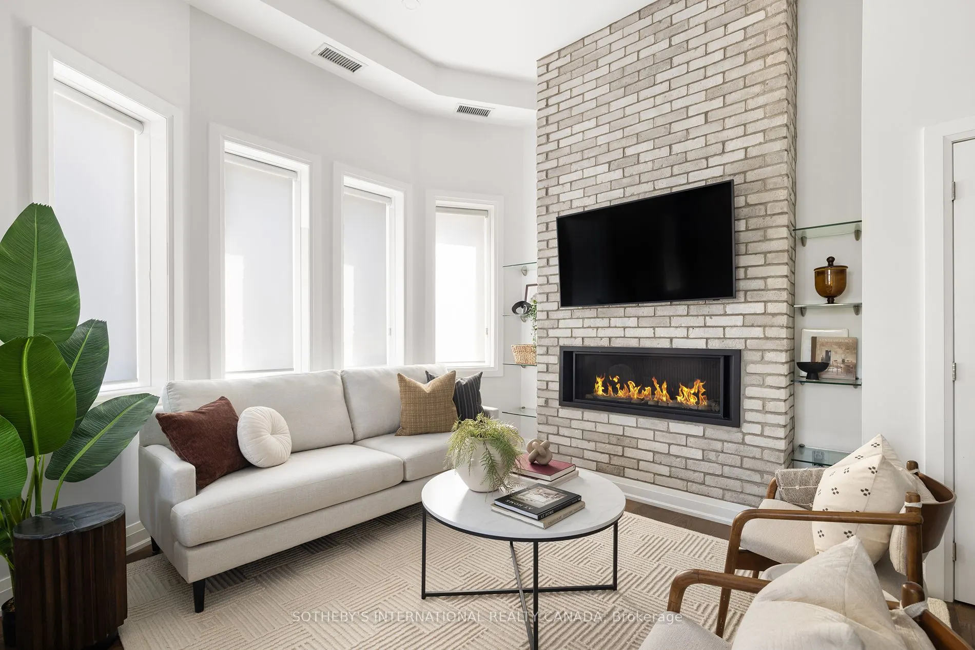 175 Jones Avenue, #9