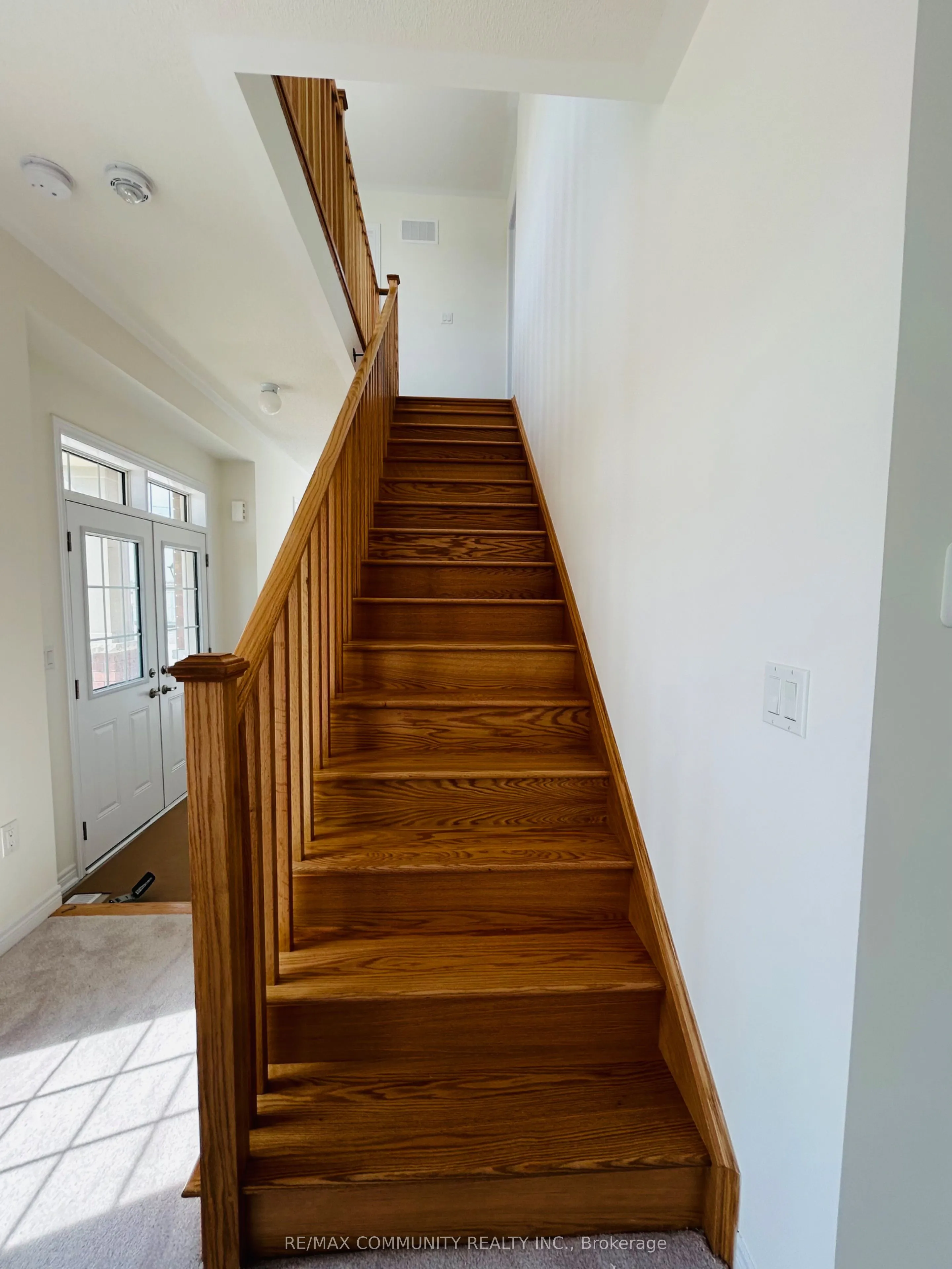 961 Elizabeth Mackenzie Drive