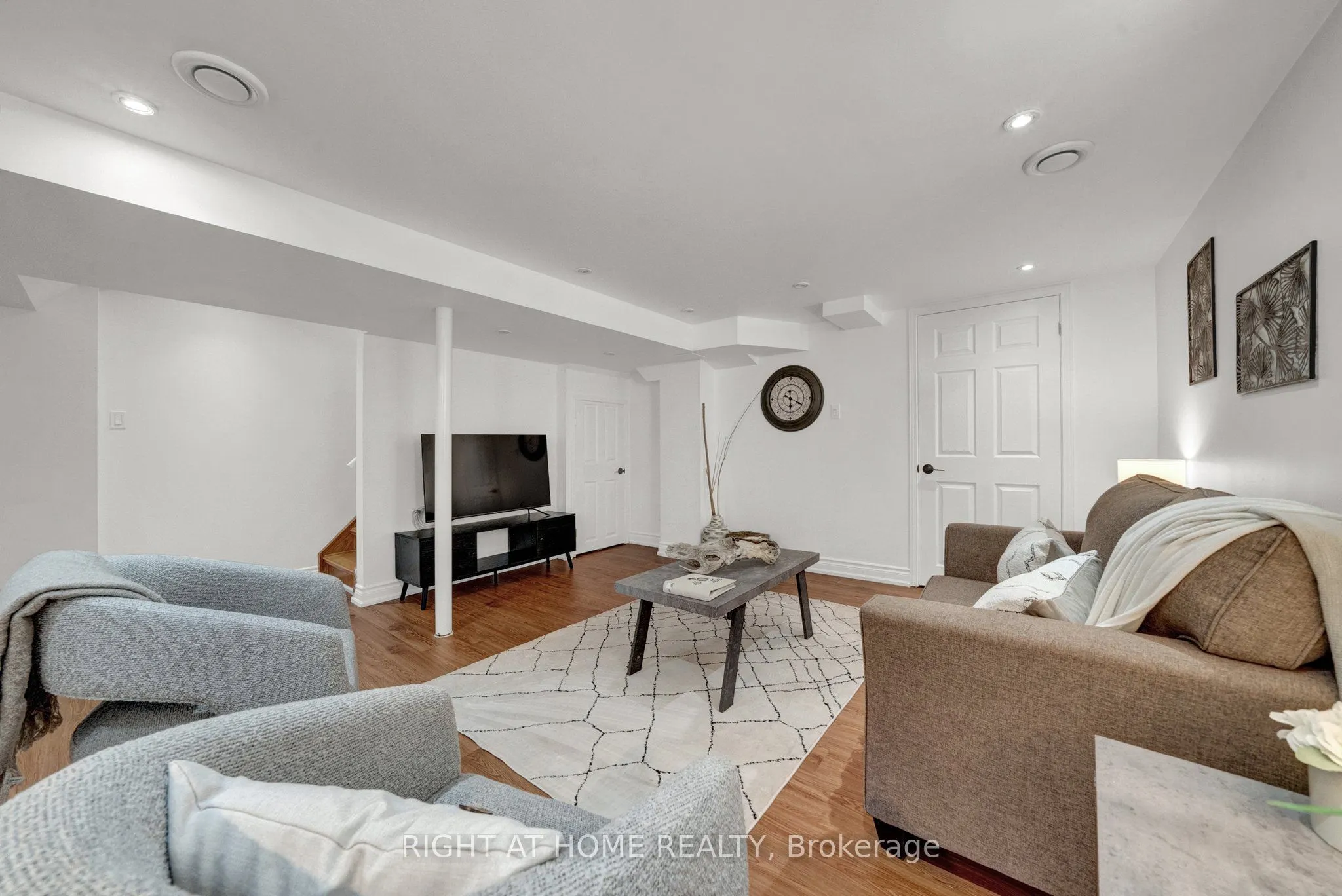 6 Beadle Drive