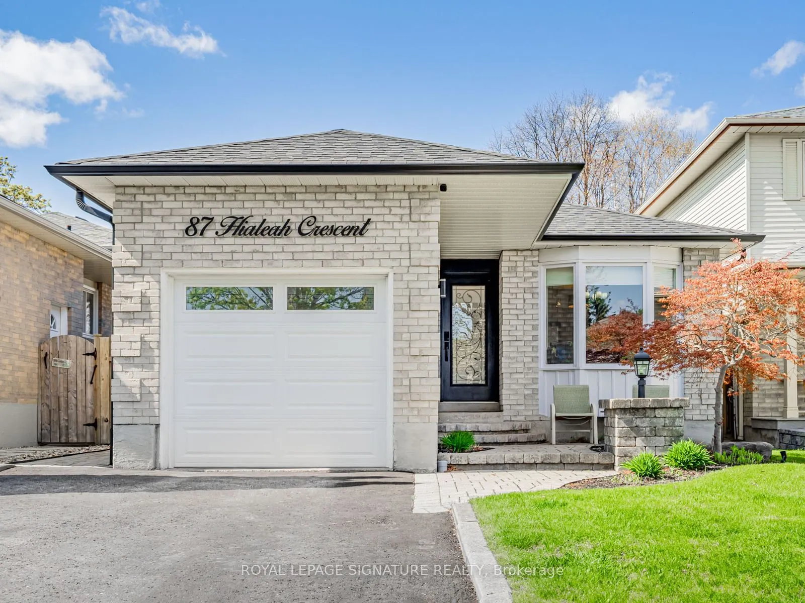 87 Hialeah Crescent