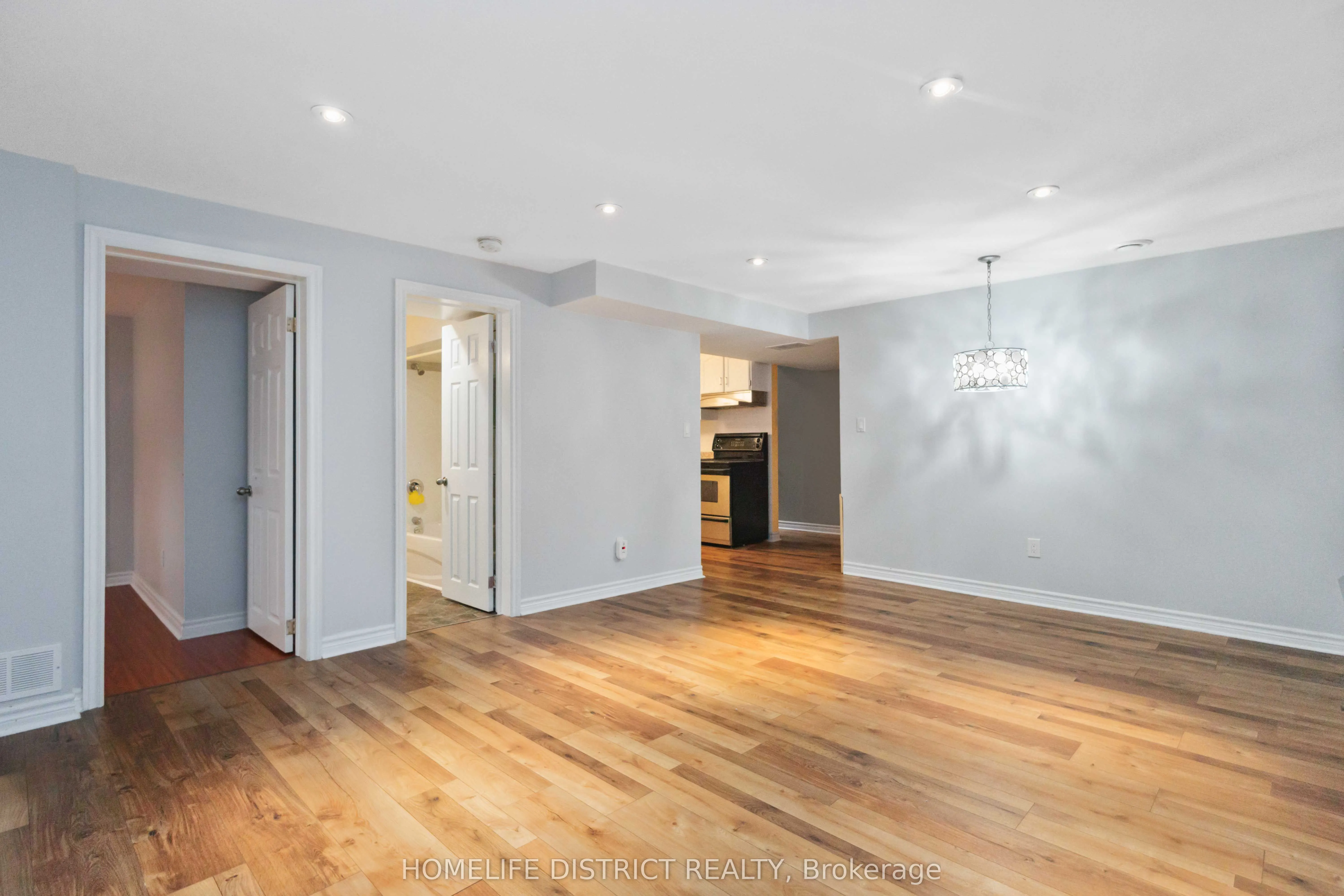 2 Bushford Street