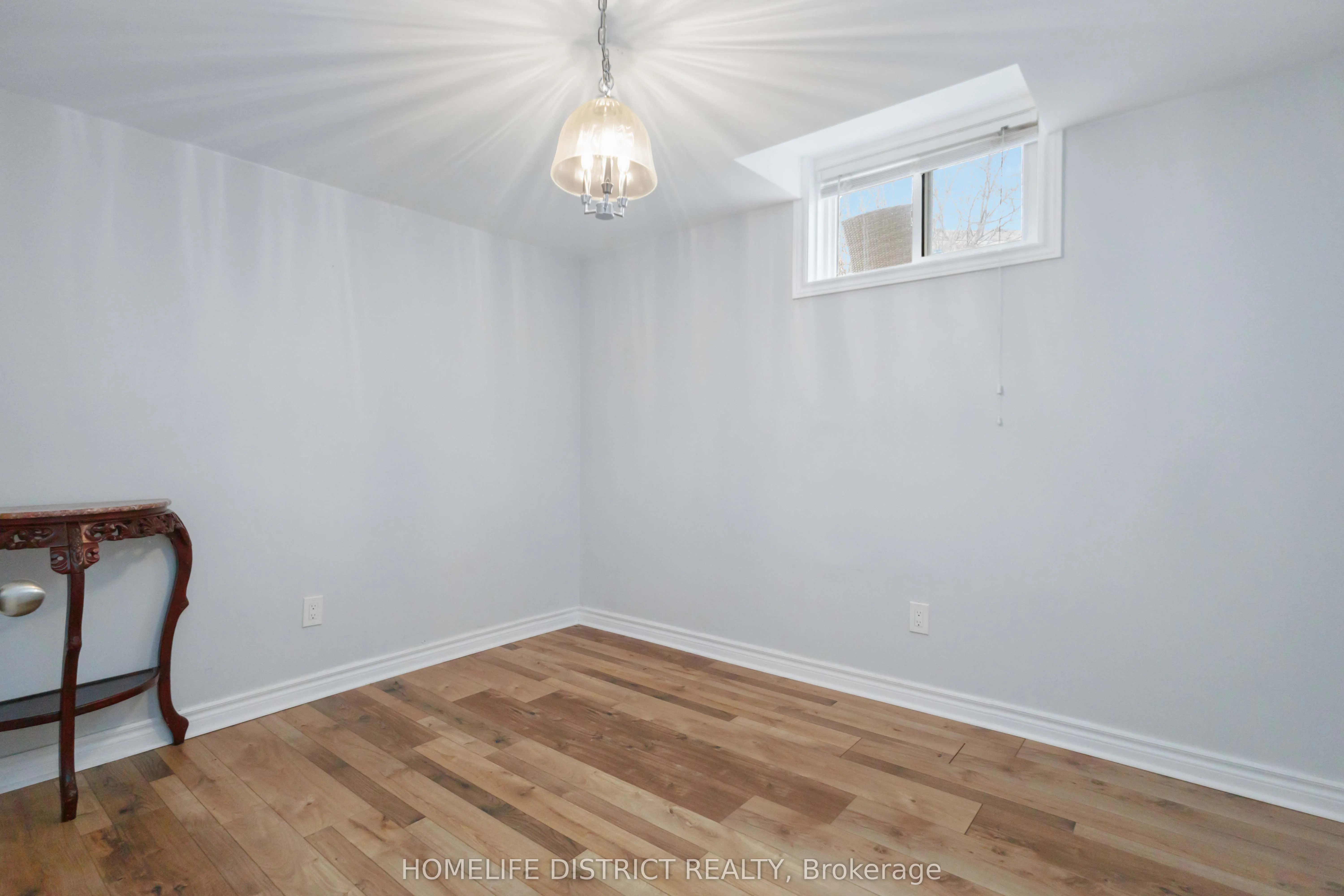 2 Bushford Street