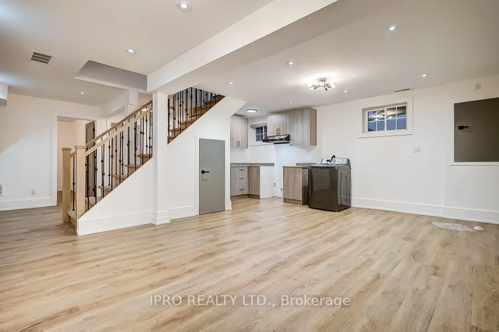 73 Inniswood Drive