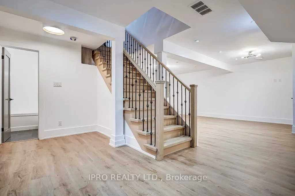 73 Inniswood Drive