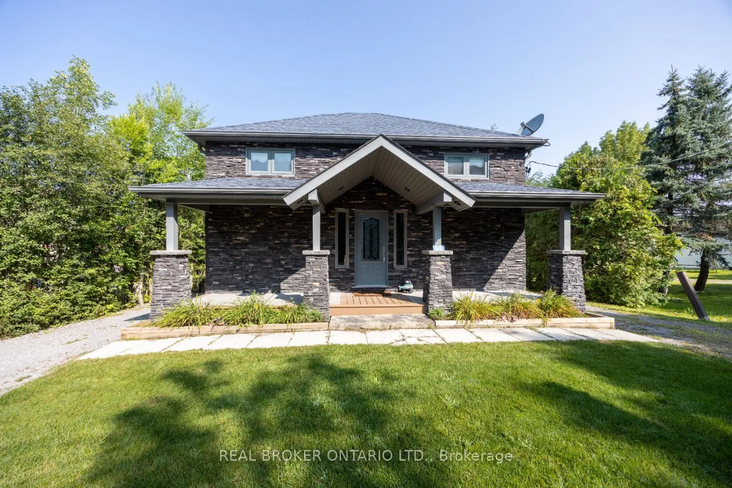 526 View Lake Road