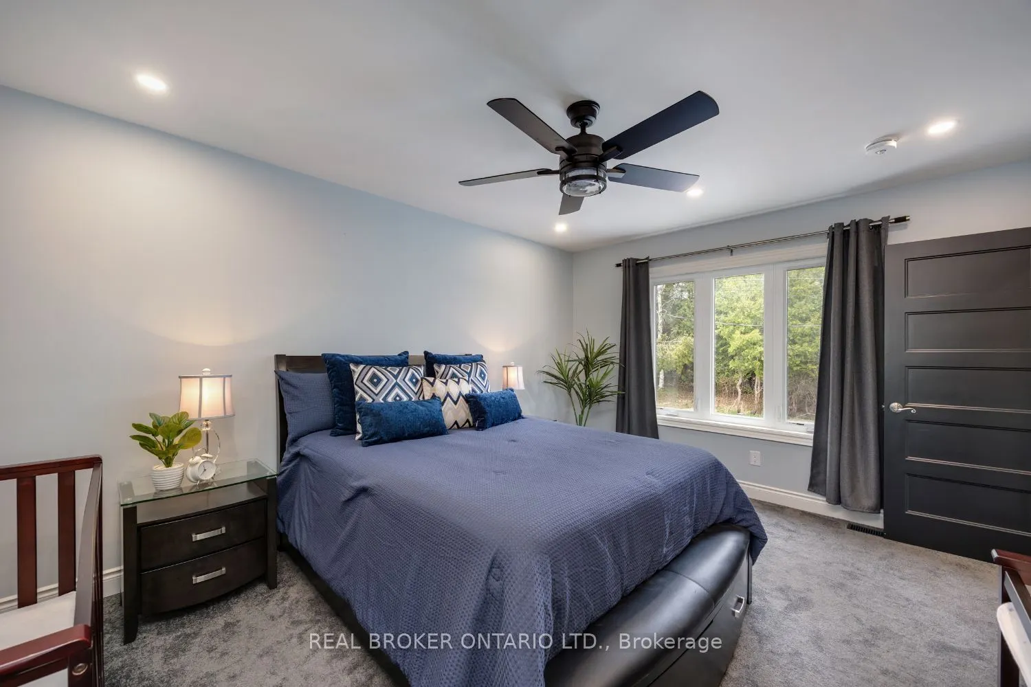 526 View Lake Road