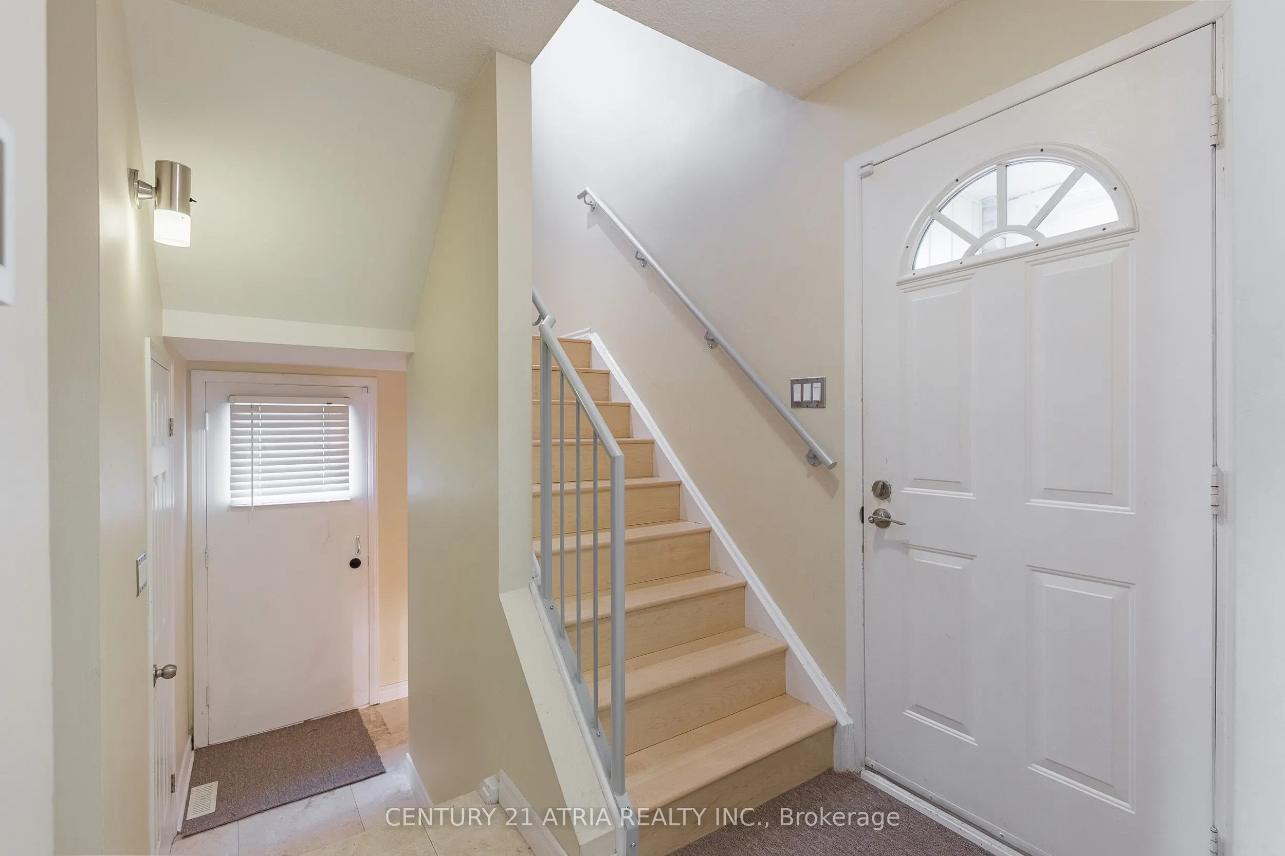 600 Stonebridge Lane