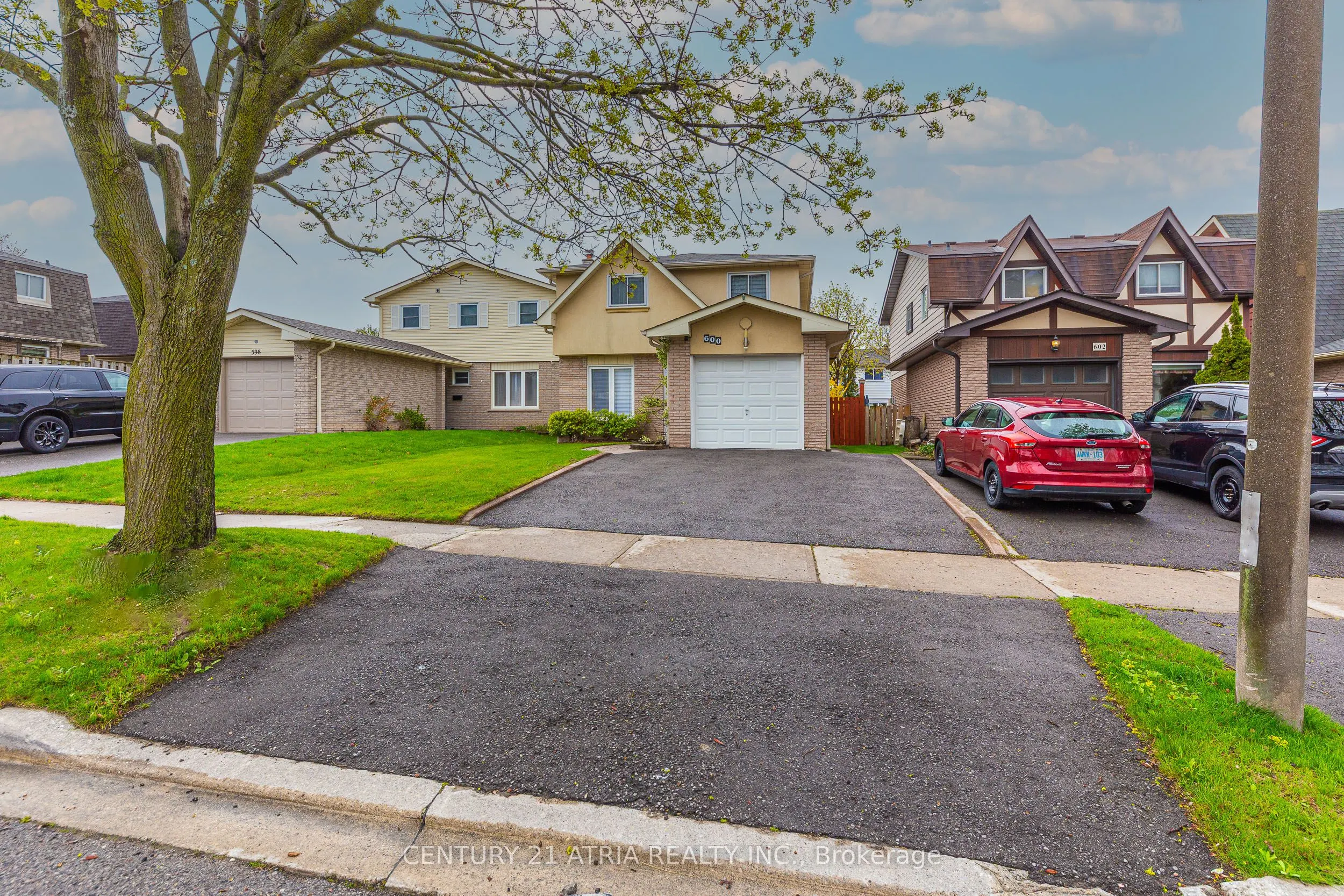 600 Stonebridge Lane