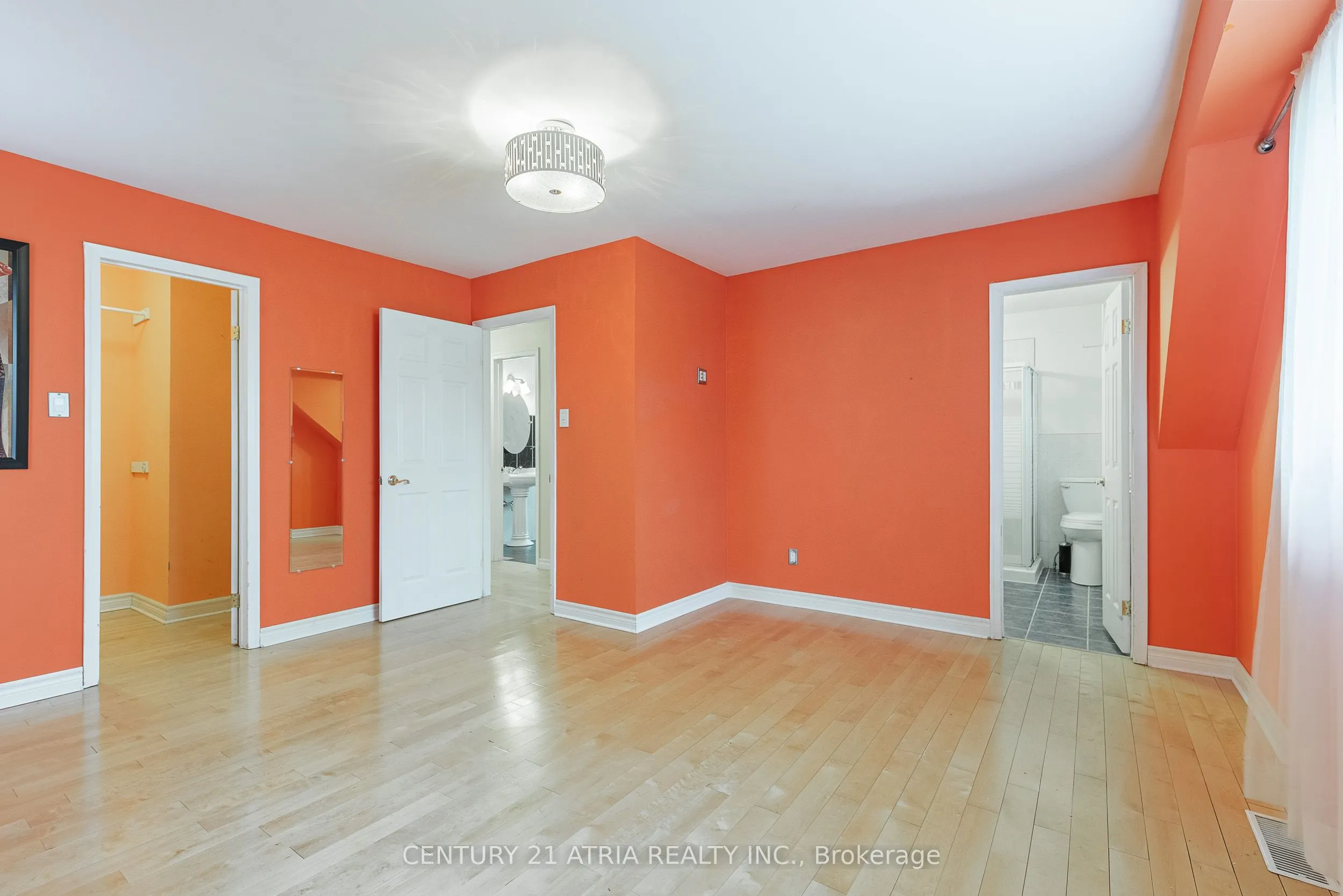 600 Stonebridge Lane