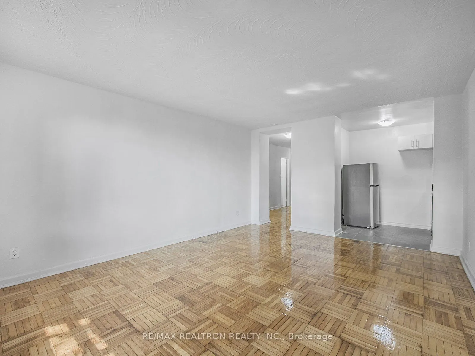 165 Cosburn Avenue #307
