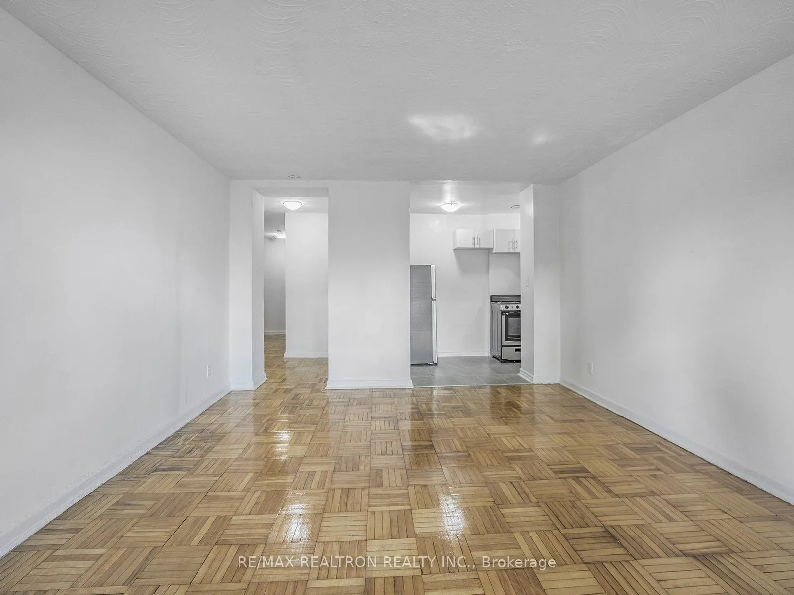 165 Cosburn Avenue #307