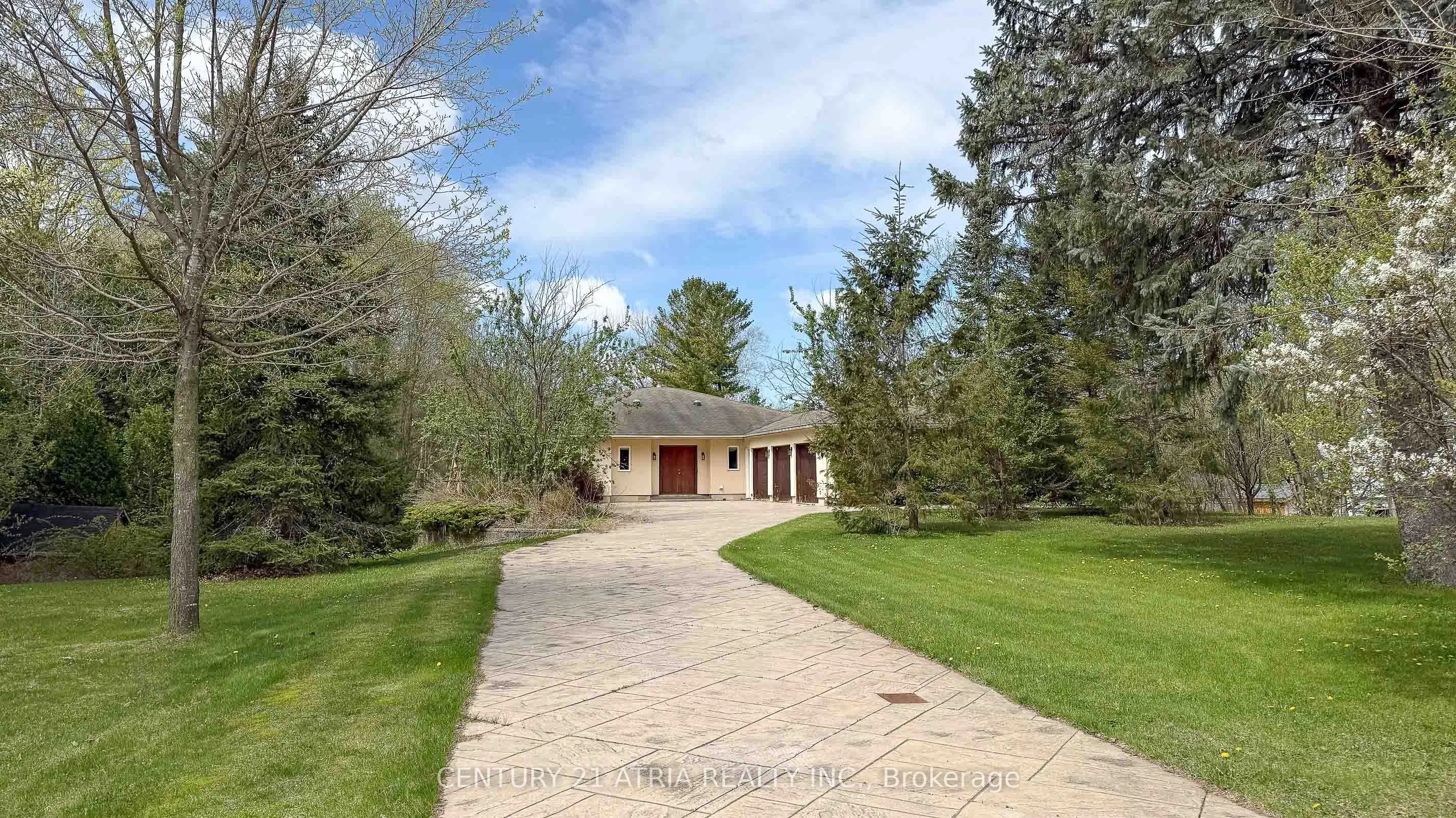 1950 Fairport Road