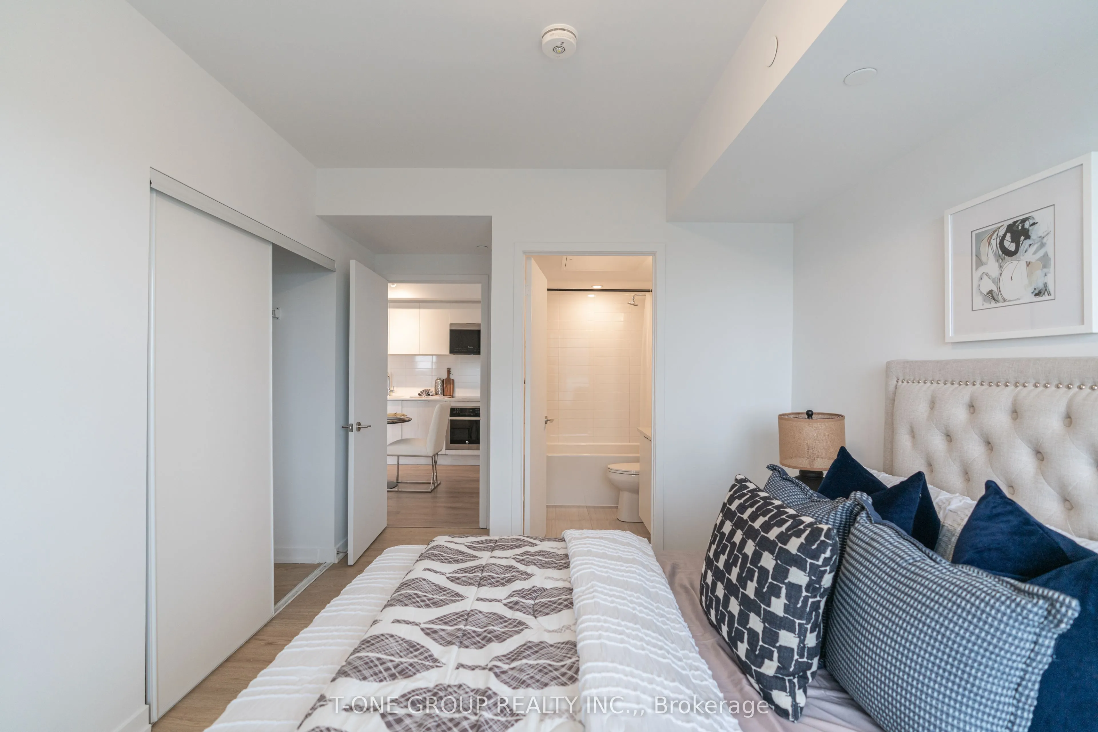 2031 Kennedy Road, #1222
