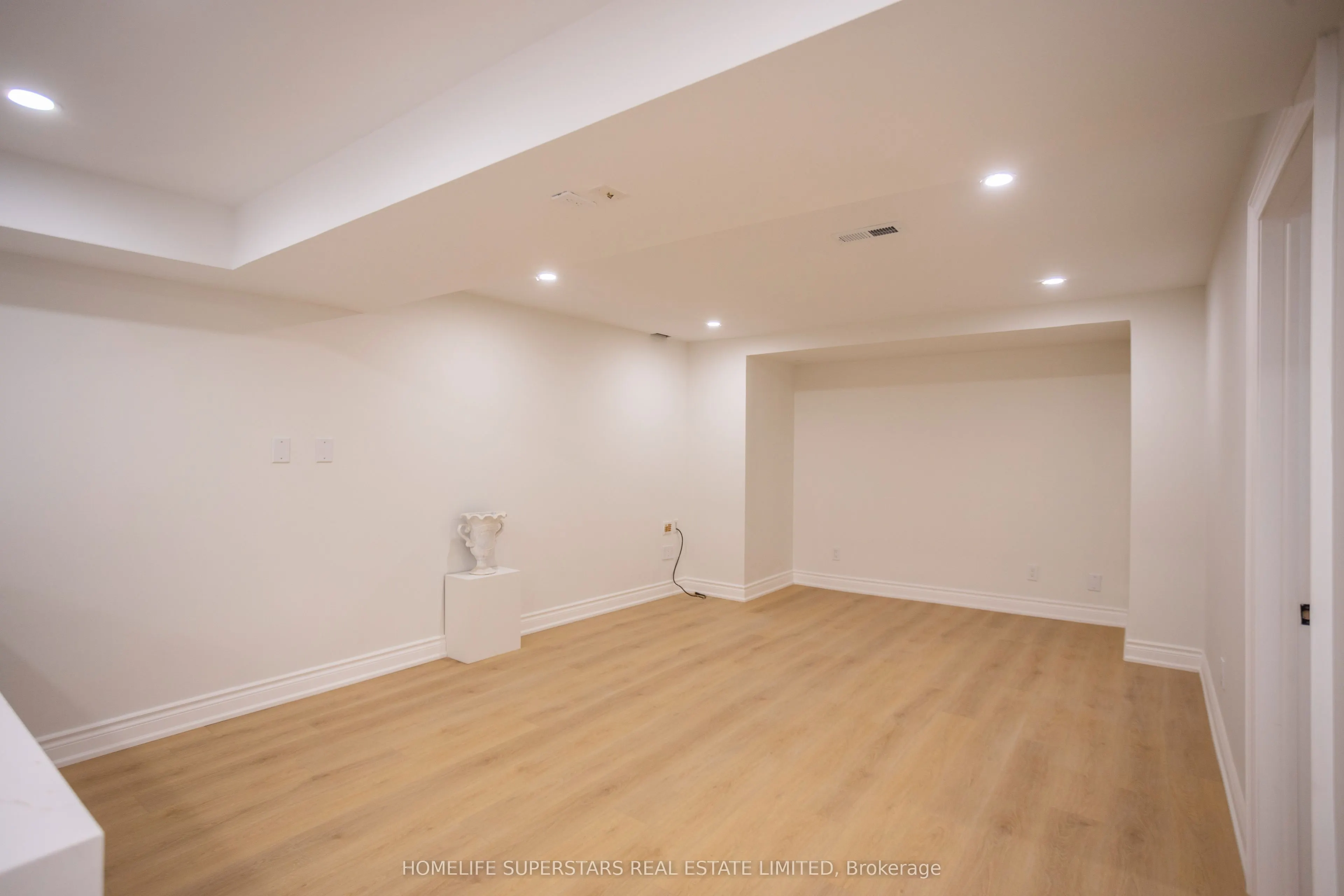 57 Mikayla Crescent, #Basement