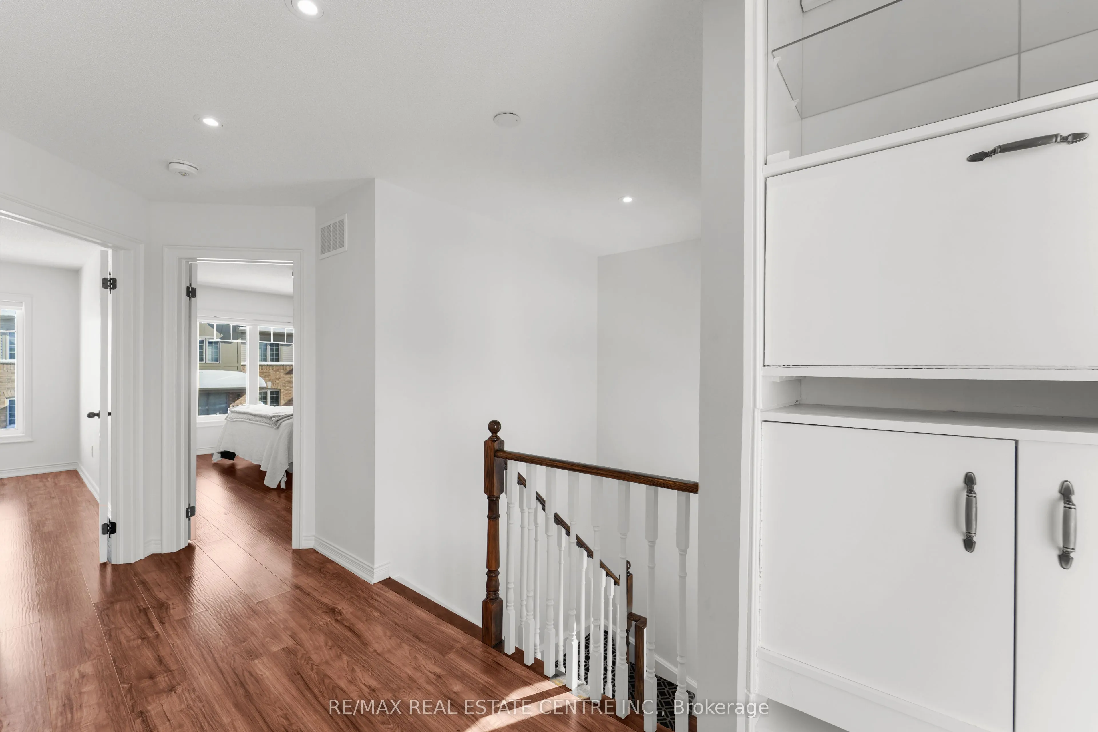 17 Devineridge Avenue