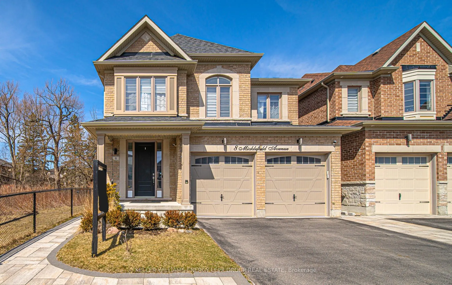 8 Micklefield Avenue