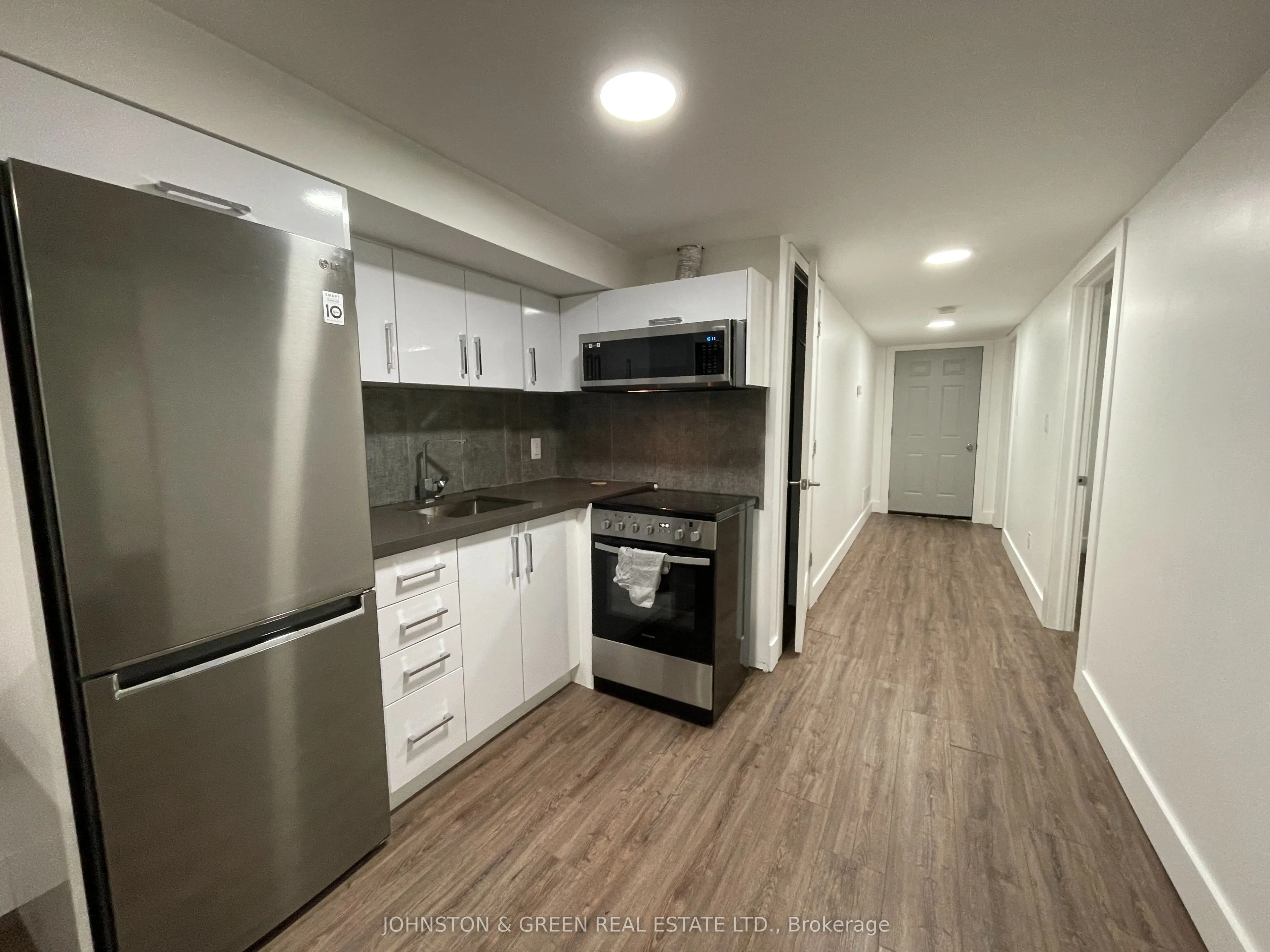 1373 Woodbine Avenue, #Basement
