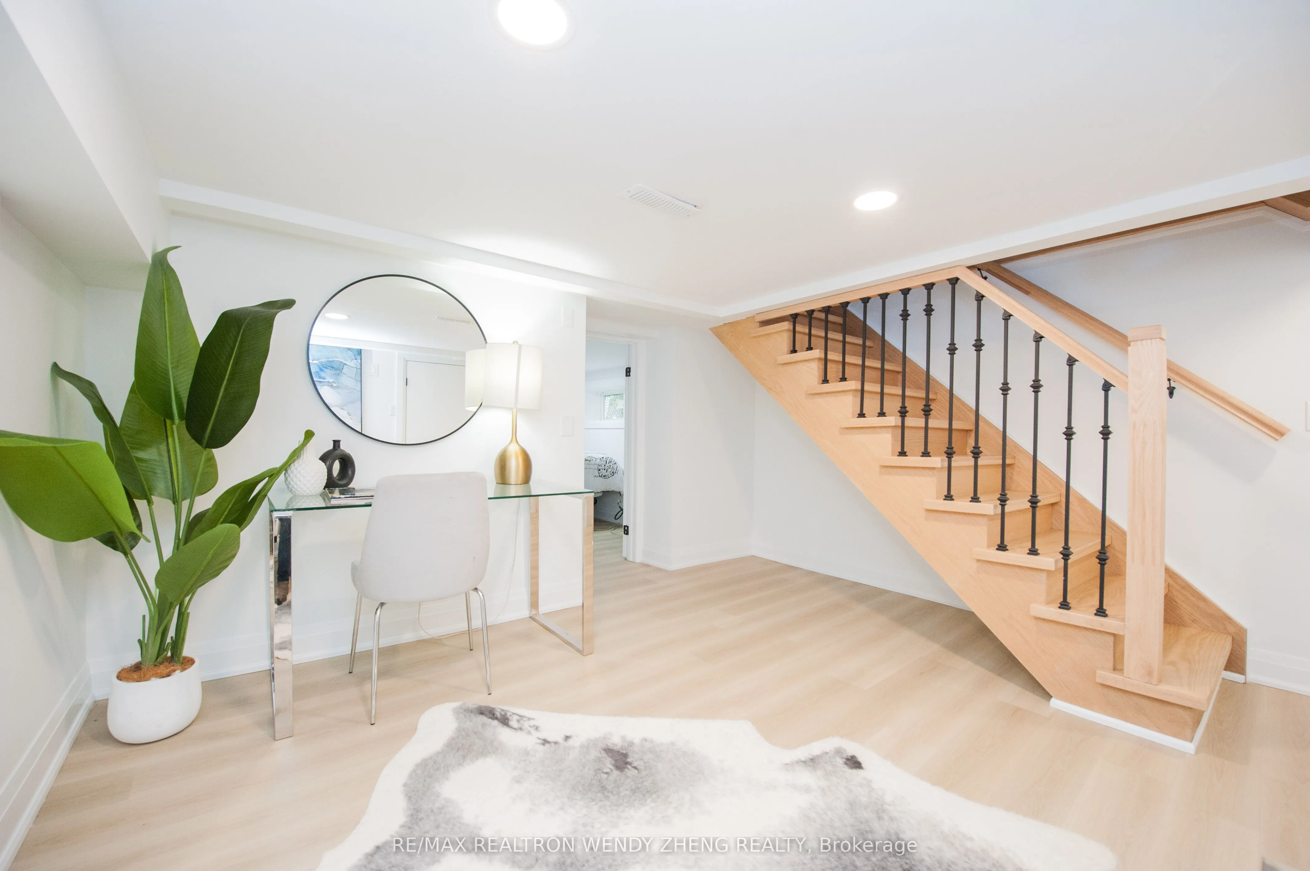18 Connaught Avenue