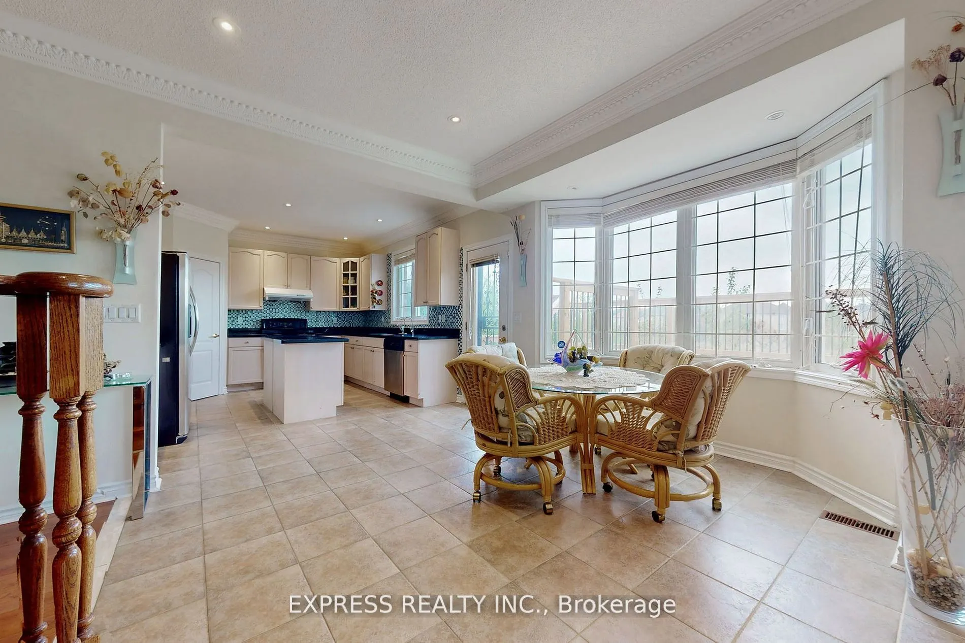 39 Boulderbrook Drive