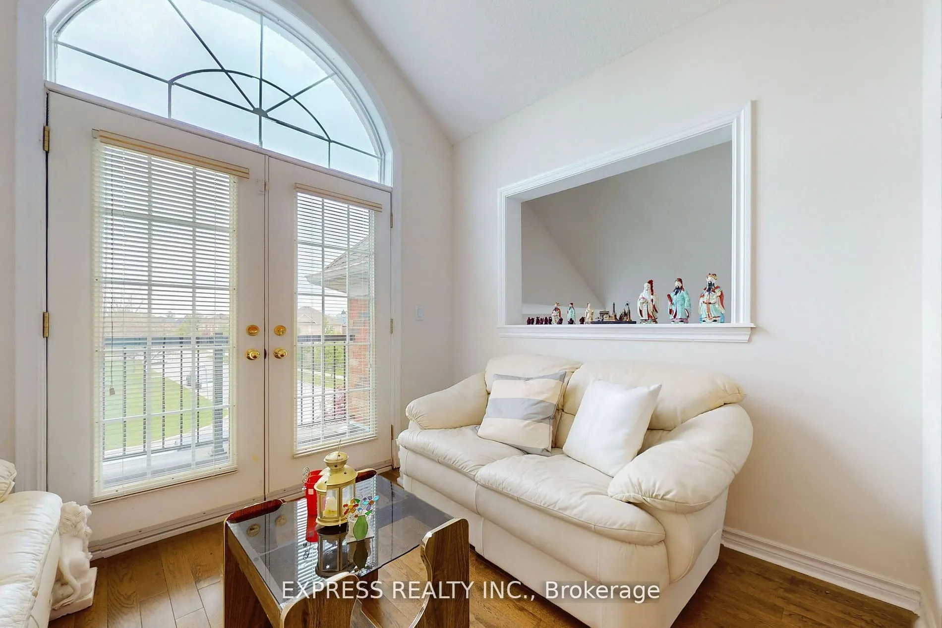 39 Boulderbrook Drive