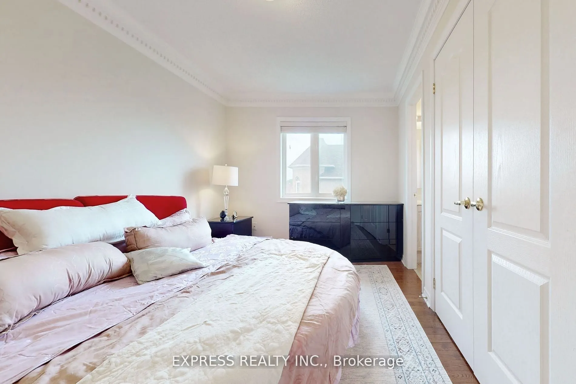 39 Boulderbrook Drive