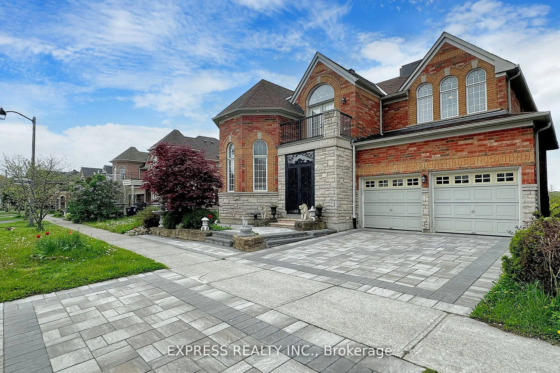 39 Boulderbrook Drive