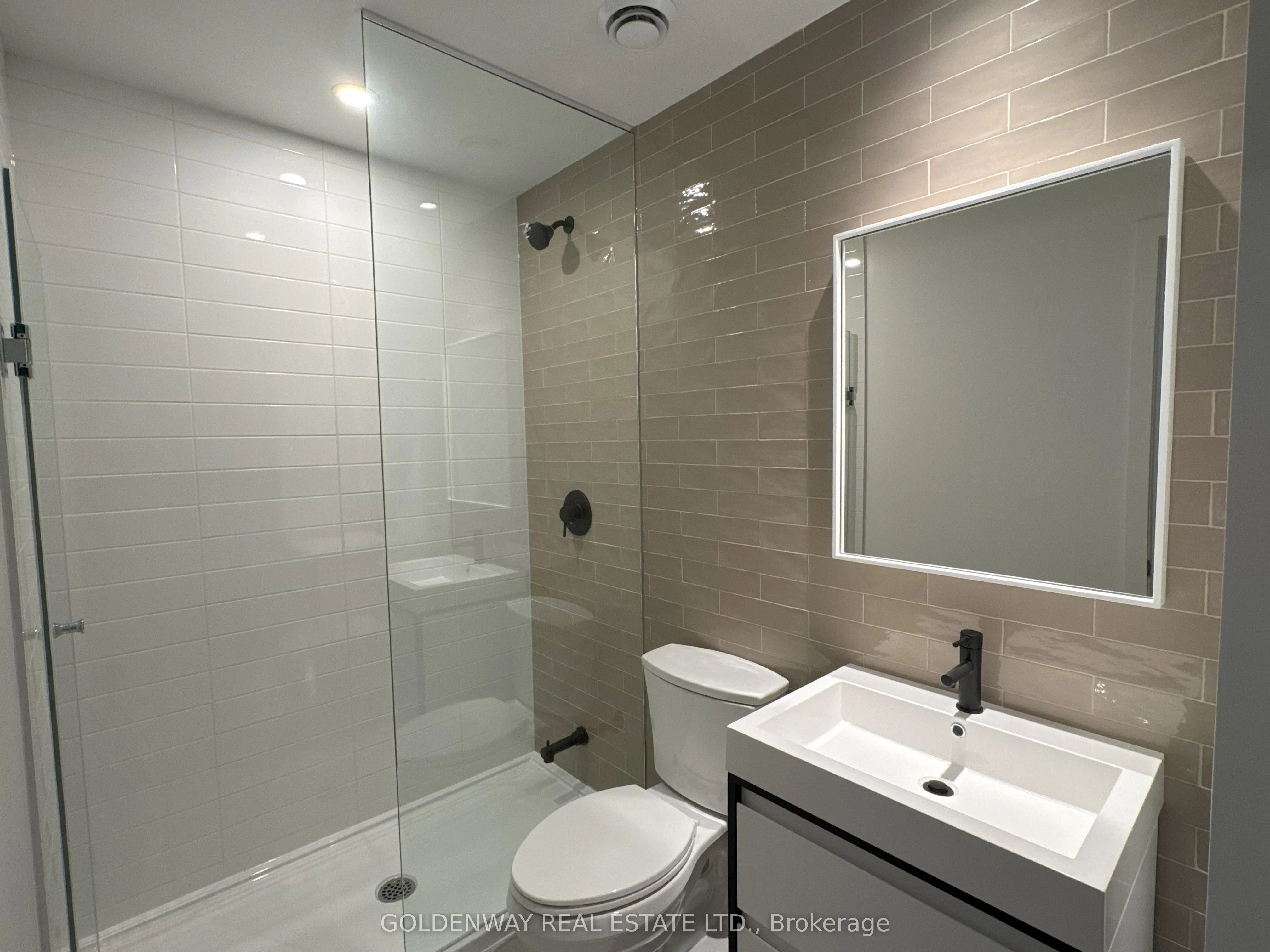 150 Logan Avenue, #541