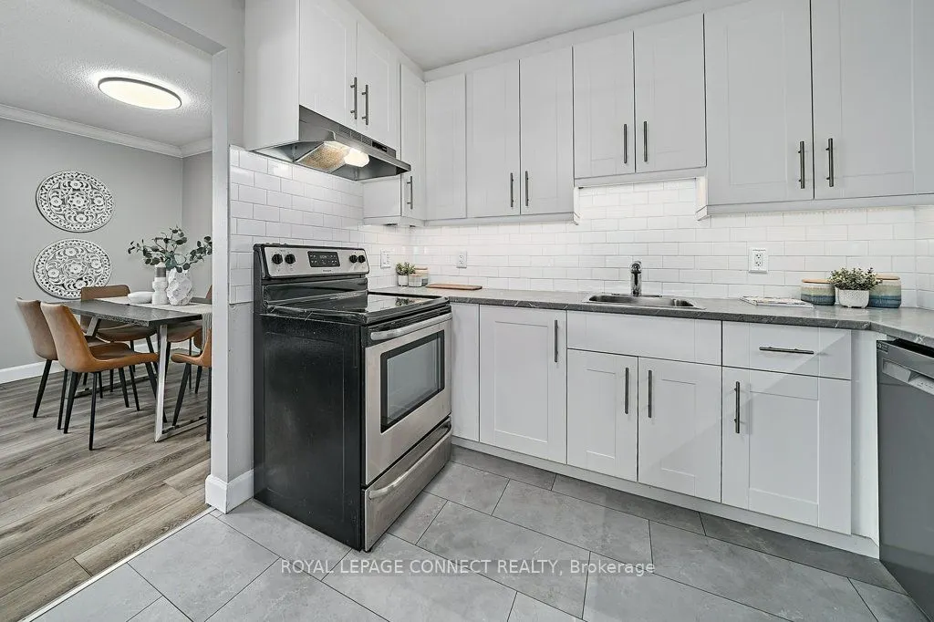 1010 Glen Street, #13