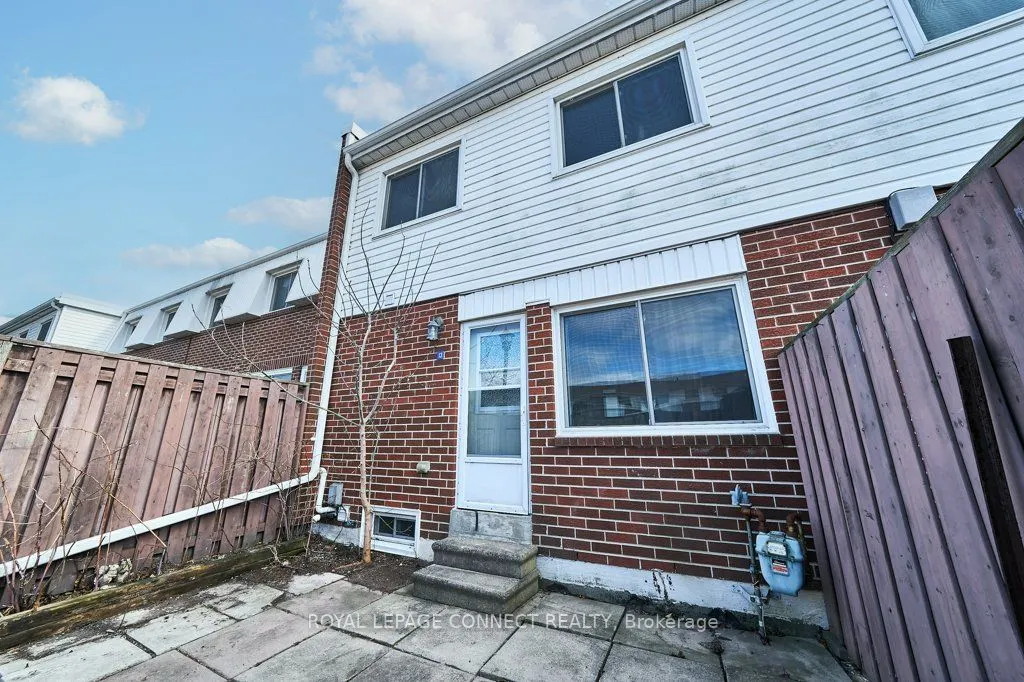 1010 Glen Street, #13