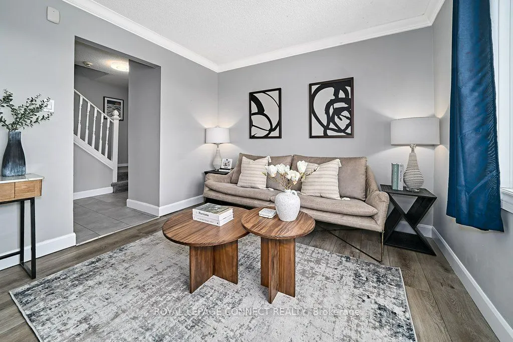 1010 Glen Street, #13