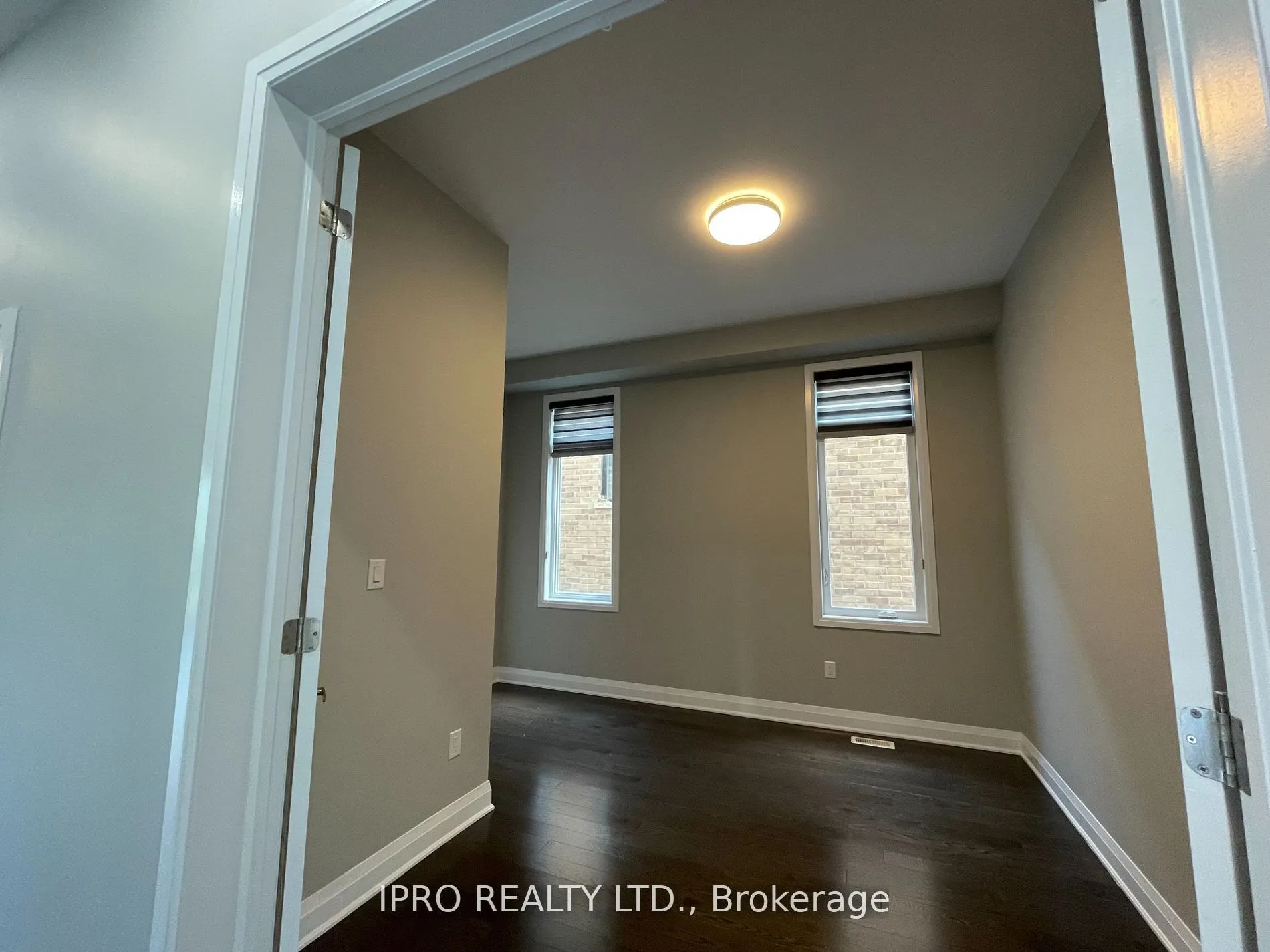 215 Port Darlington Road
