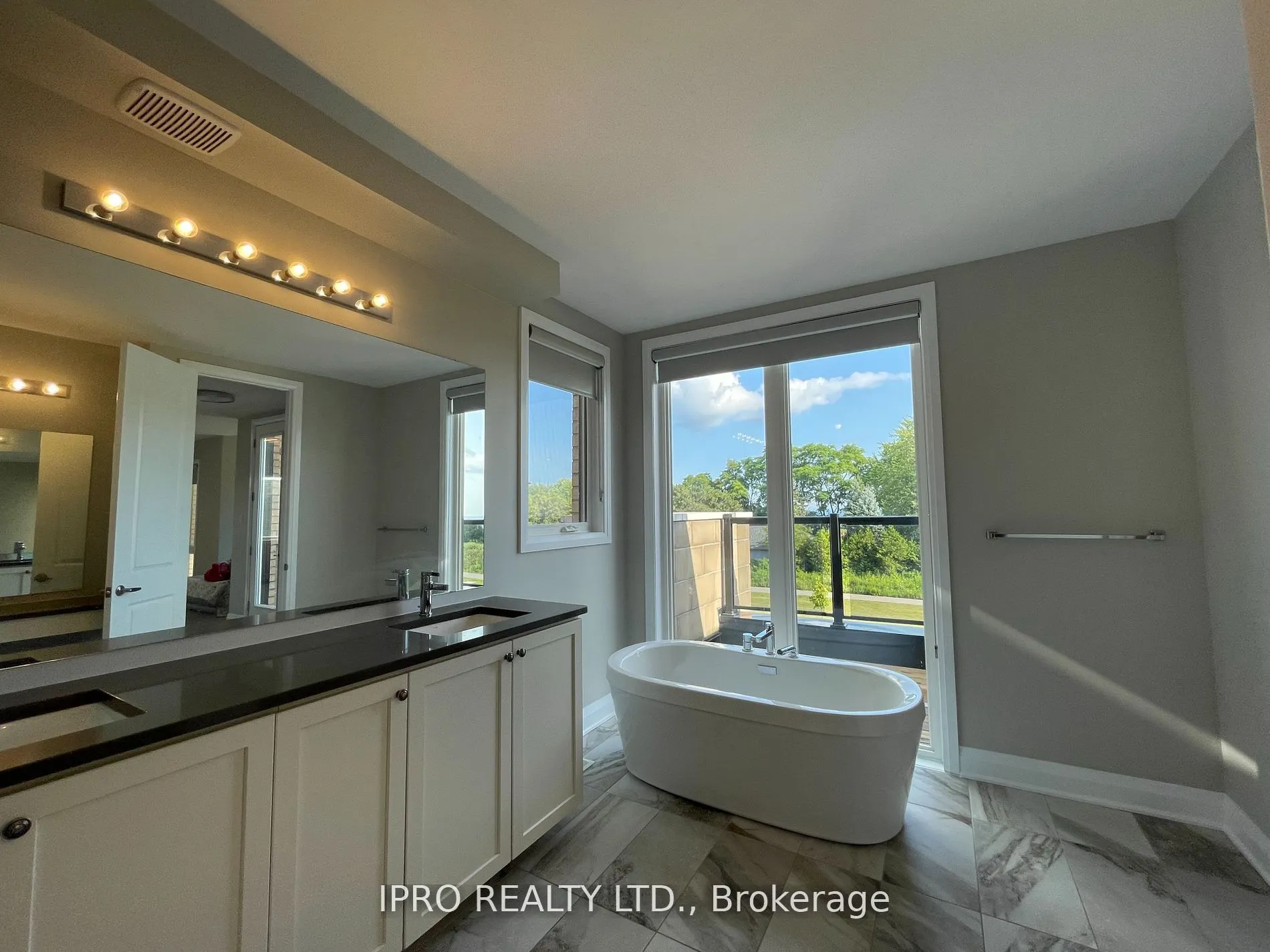 215 Port Darlington Road